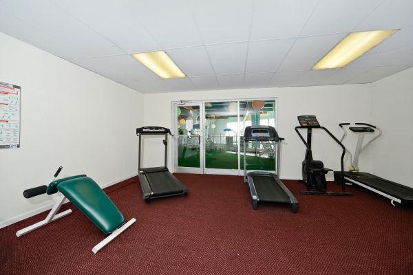 Americas Best Value Inn & Suites-Benton Harbor